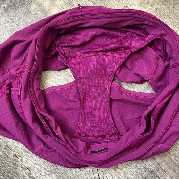 Lululemon Run For Days Shorts - Picture 5 of 8